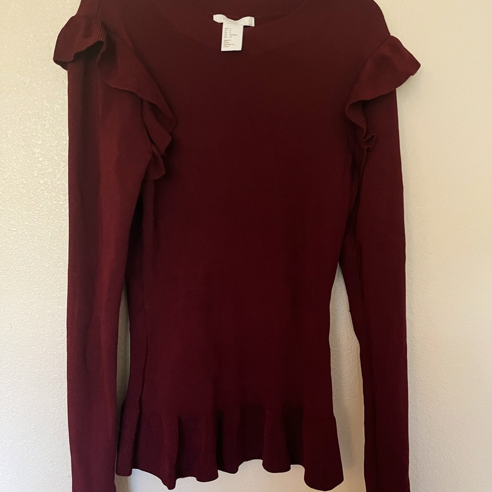 H&M Burgundy sweater top